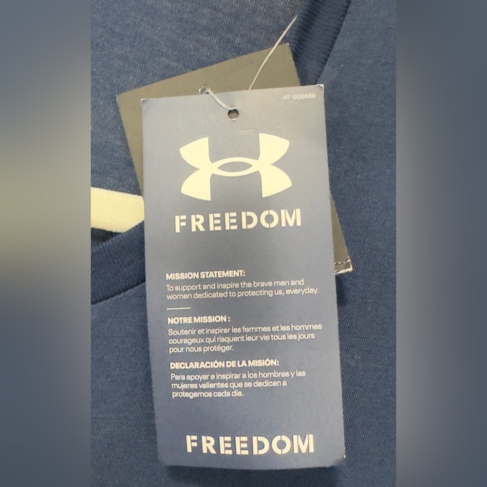 Under Armour Men's New Freedom Flag Short Sleeve T-Shirt Flag on back ! 2XL. NWT - Picture 9 of 12